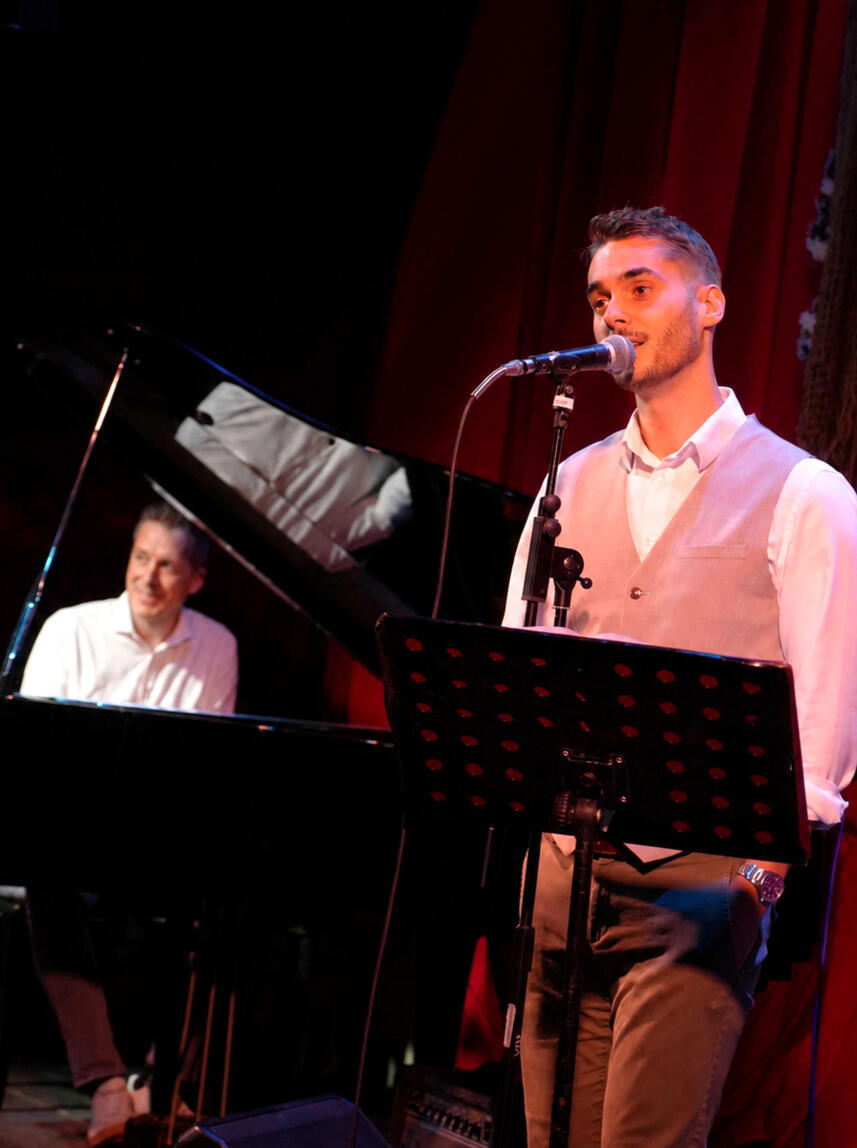 Deux Pianos Deux Pianos